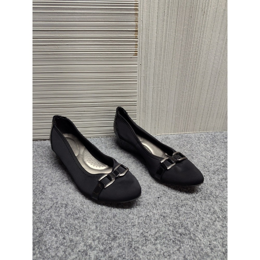 Dexflex Comfort Women Flat Shoe 8.5 Black Slip On Mid Wedge Buckle Toe Formal